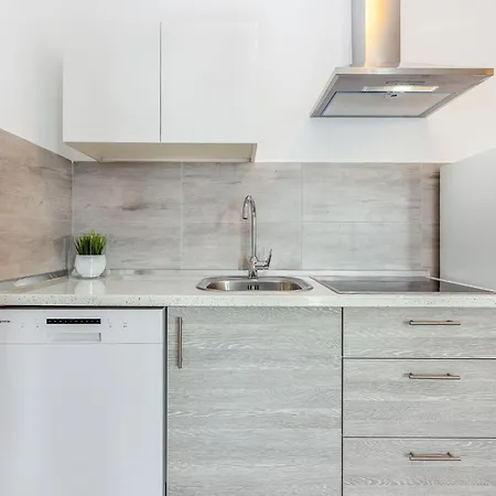 Veronique 2 Mit Whirlpool By Interhome * Dramalj