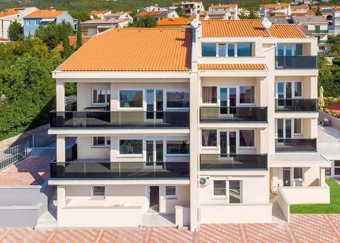 Apartment Veronique 2 Mit Whirlpool By Interhome