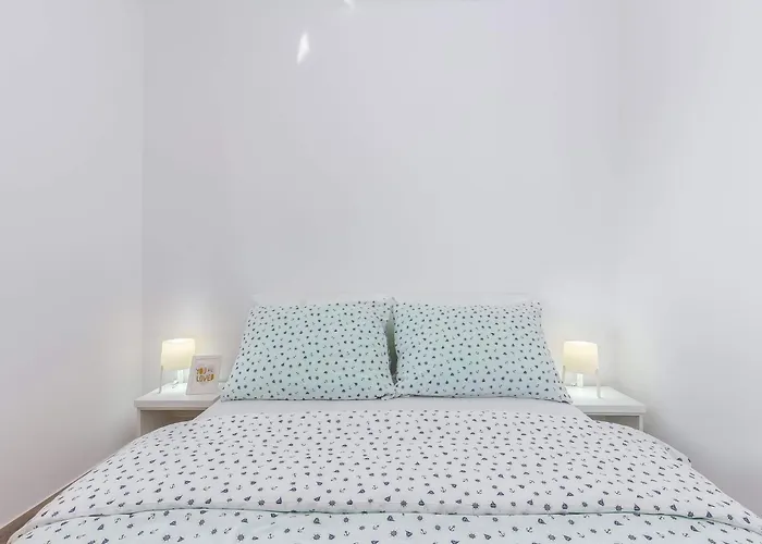 Apartment Veronique 2 Mit Whirlpool By Interhome *